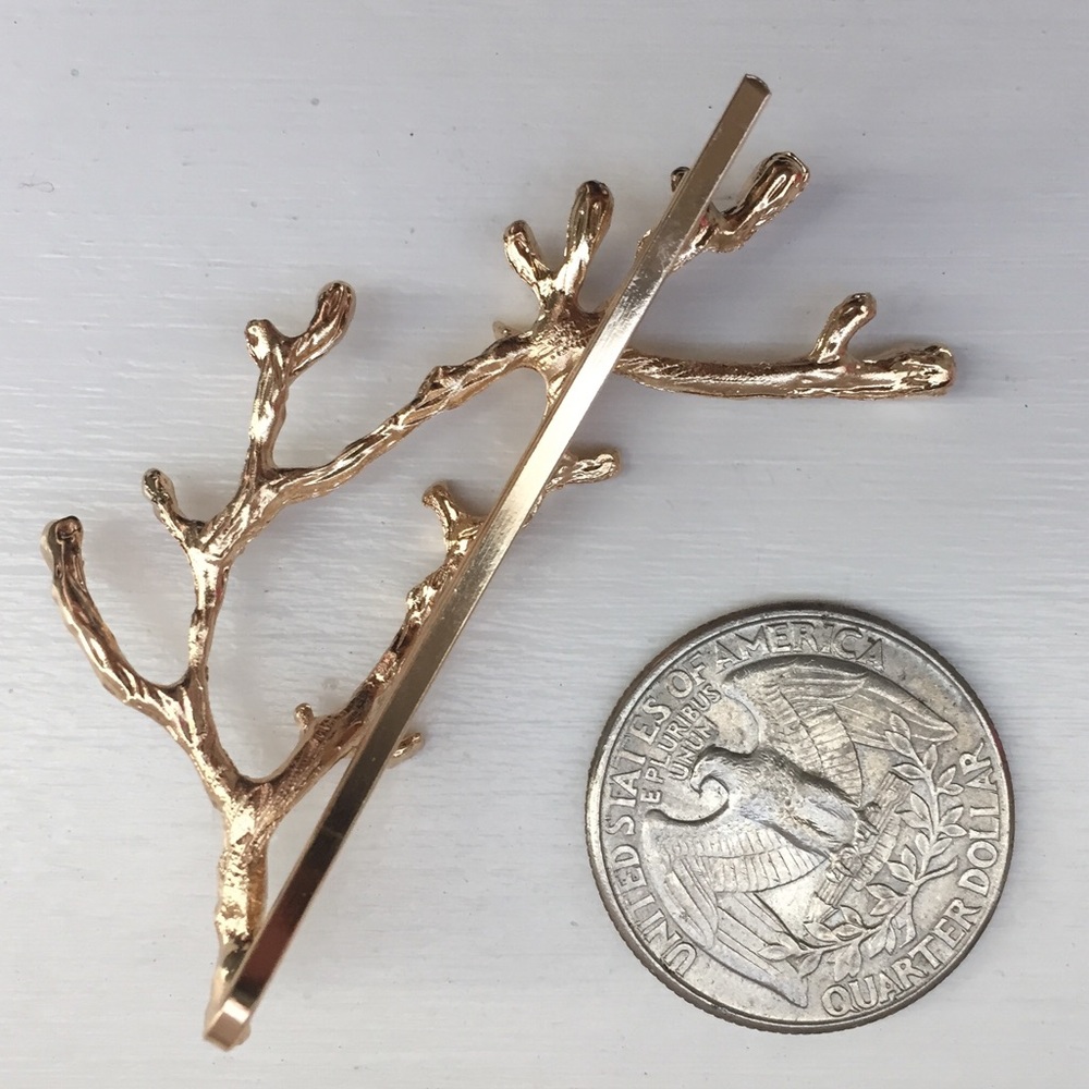 ⚜️[𝟯/$𝟭𝟴]⚜️Big Gold Twig Hairpin NEW - Picture 7 of 9